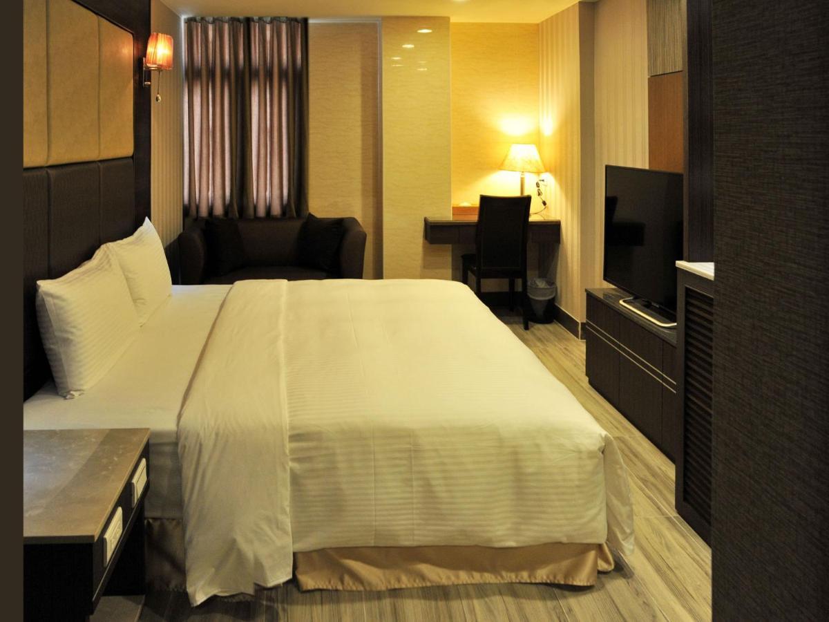 Maple Hotel Second Branch Tajnan Kültér fotó