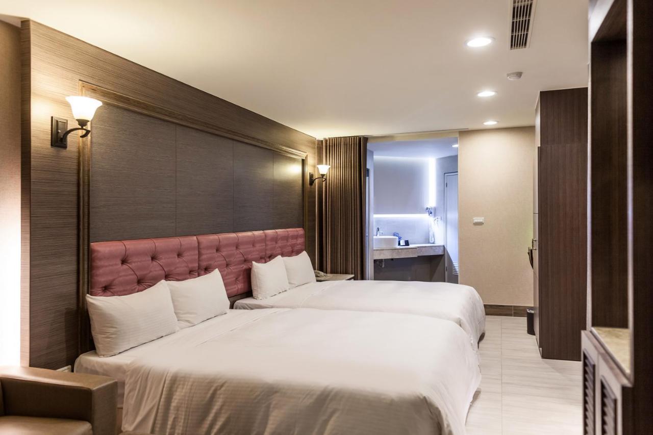 Maple Hotel Second Branch Tajnan Kültér fotó