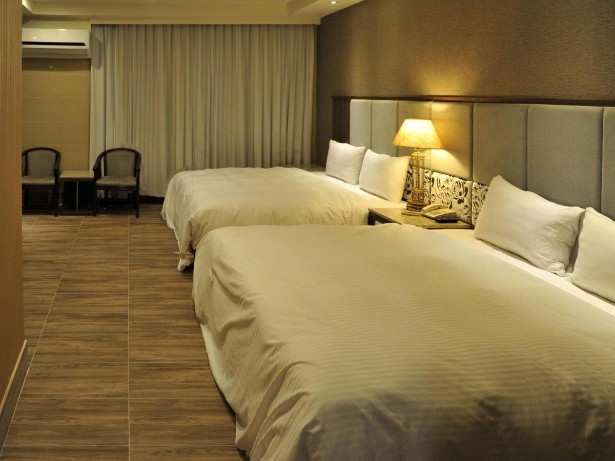 Maple Hotel Second Branch Tajnan Kültér fotó